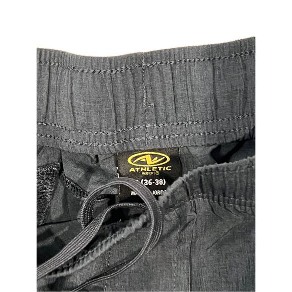 Athletic Works Running Shorts Size L - Picture 3 of 3